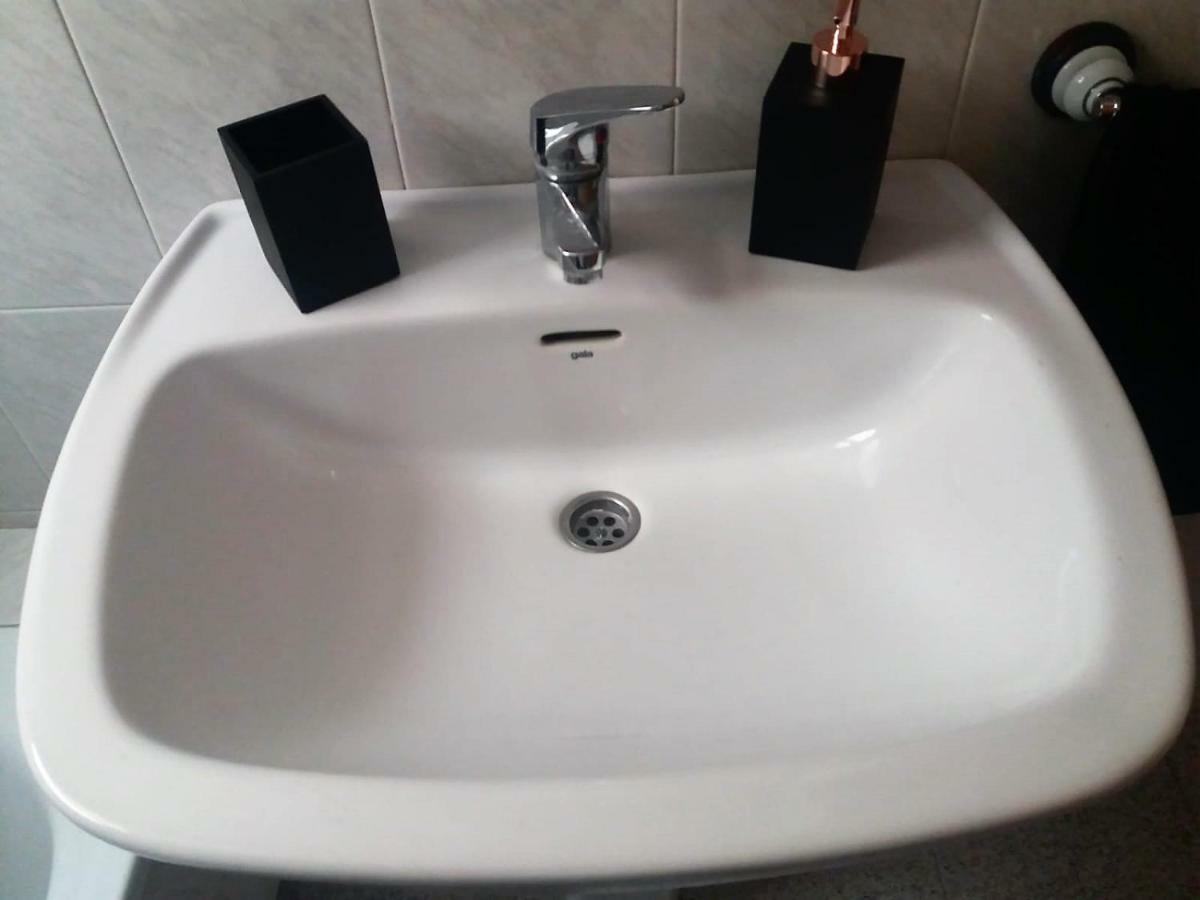 Amazing Sunny Flat With Balcony Pool Two Mins From The Beach Torrevieja Buitenkant foto